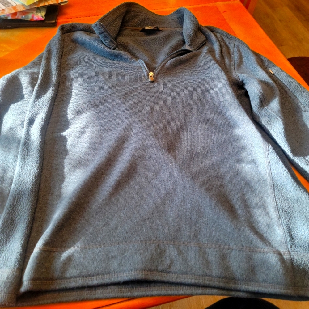 1/4 zip sweatshirt